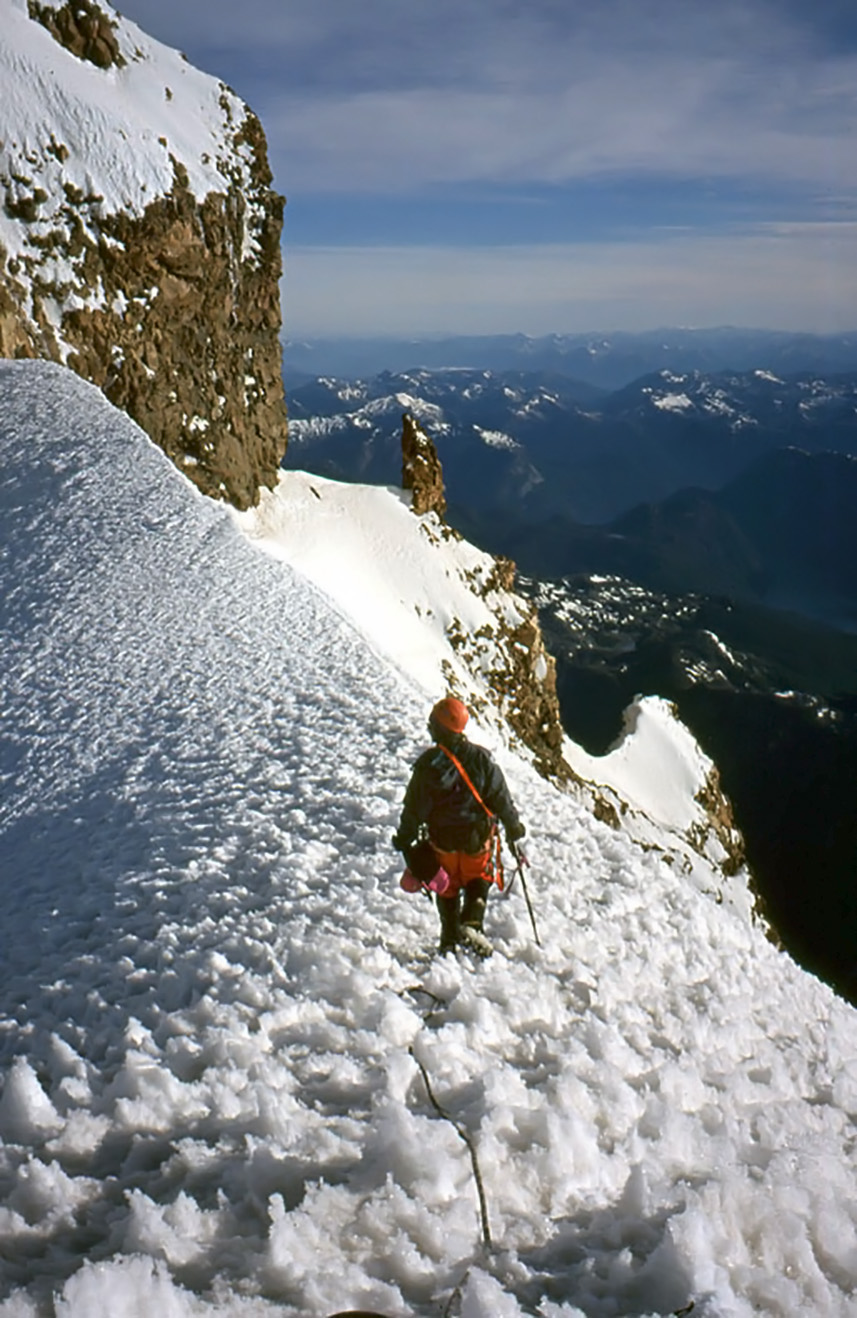 Cerro Tronador, yendo hacia el Pico internacional, Río Negro. Foto: Guillermo Martin