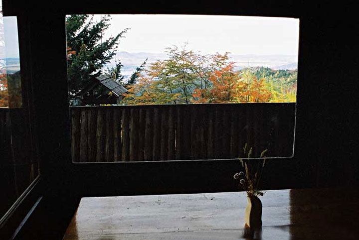 Interior del Refugio Berhoff. Foto: Santiago Storni