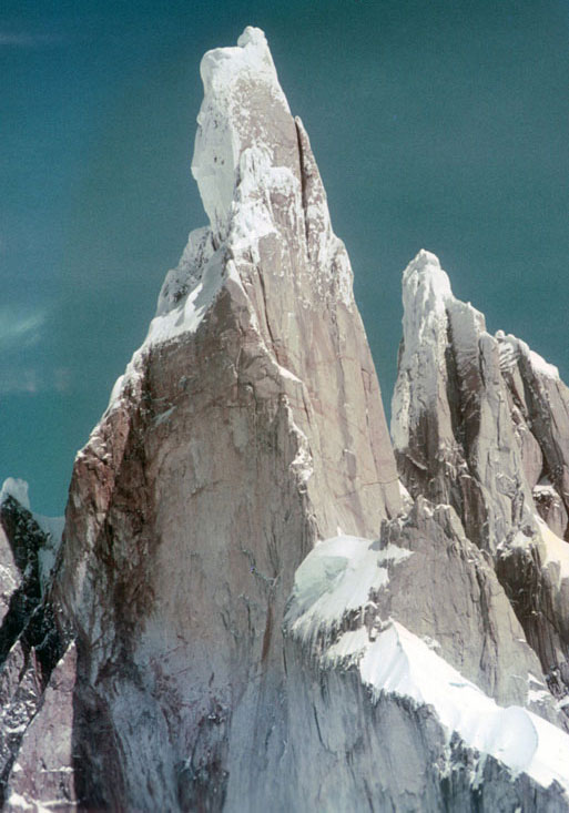 Cerro Torre, Santa Cruz. Foto: Vivaldi. Cesarino Fava, escalador italo-argentino 