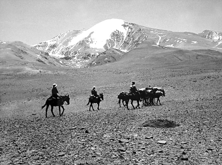 Nevado de los Tambillos, Provincia de San Juan. Cesarino Fava, escalador italo-argentino. Colección de Antonio Beorchia Nigris