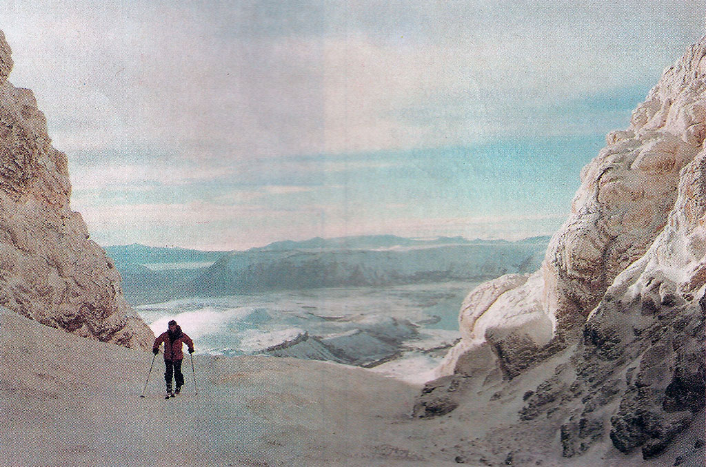 Esquiando en el crater del Volcán Copahue, Neuquén