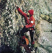 Los Gigantes, Cerro de la Cruz Córdoba, 1984. La técnica requerida para el ascenso al Cerro de la Cruz es la clásica