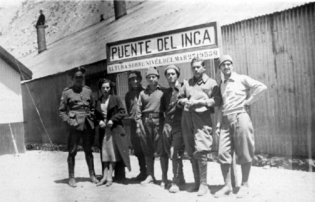 Campamento en Plaza de Mulas a 4230 mts. Expedicion al Aconcagua de 1946