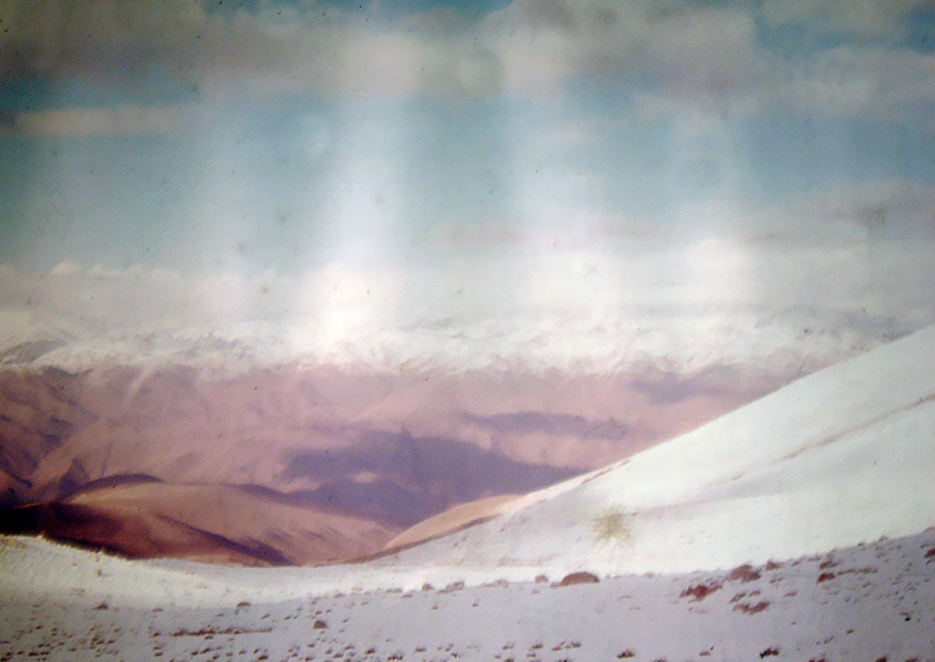 Vista desde el campamento de altura. Primera Expedición a la Cara Oeste del Nevado de Cachi, 1975