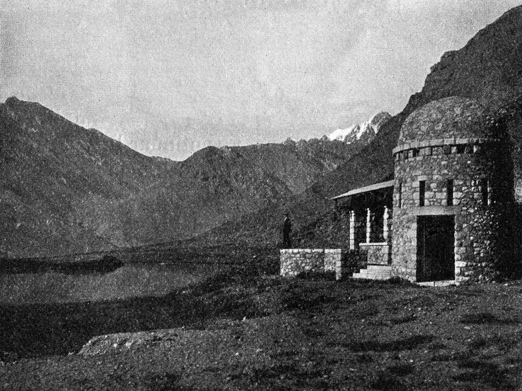 Refugio en el Valle de Los Horcones. Bellezas Andinas, Libro de Montaña