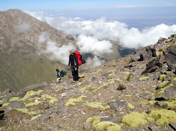 Pendiente camino a la cumbre del Cerro Manchao, Catamarca. Foto: www.cumbreros.com