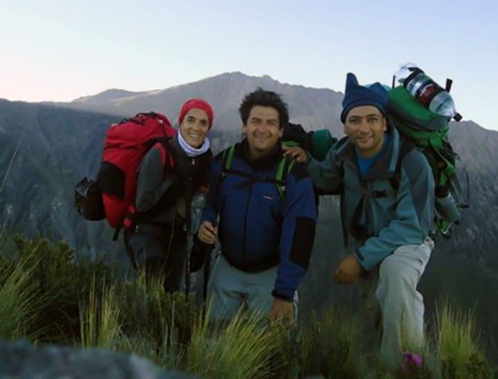 Los integrantes en la pampa del Manchao, Catamarca. Foto: www.cumbreros.com