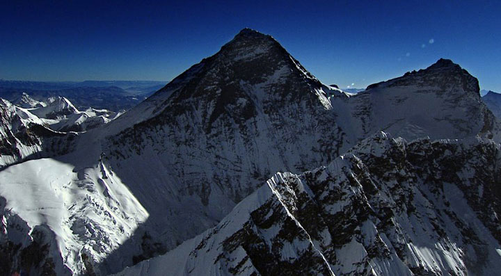 Dolomites, película "Messner"