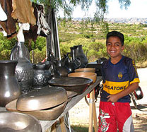 Puestos de artesanos en el Camino de los Artesanos, Cordoba.