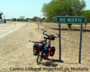 Entrada a la población de Rio Muerto