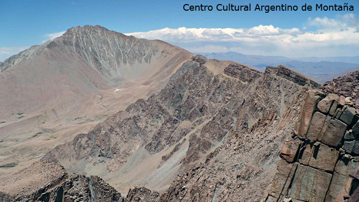 Gral. Belgrano, vista desde el Chañi Chico. Foto: César Wayar