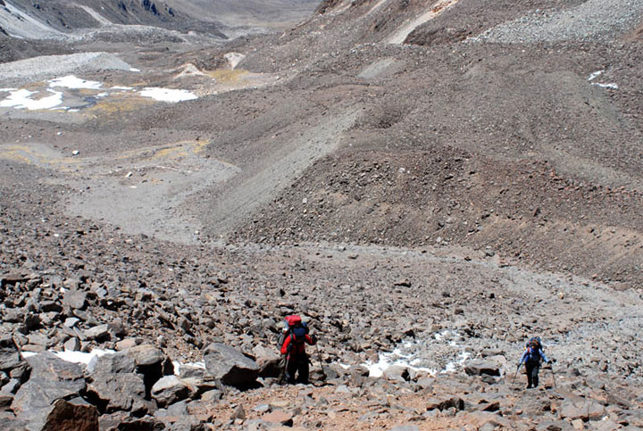 Ascenso al campamento 4. Expedición femenina al Nevado de Cachi