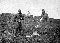 Cumbre del Cerro Rincón, Adrian Servetti y Gines Casabella. Cerro Rincón, Cordón del Plata, Mendoza