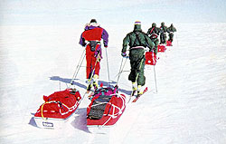 Rumbo al Polo Sur. La traves&iacute;a ant&aacute;rtica insumi&oacute; 52 d&iacute;as para recorrer 1.200 km